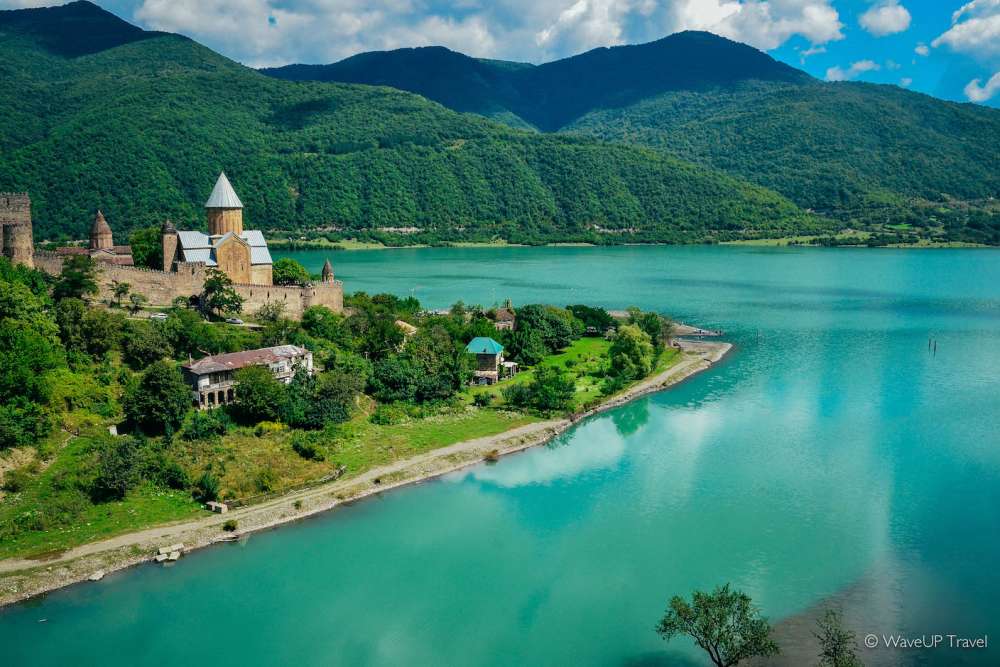 Ananuri-fortress